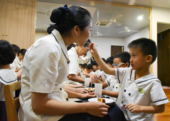 幼教孩子的秘密  奉茶谢师 