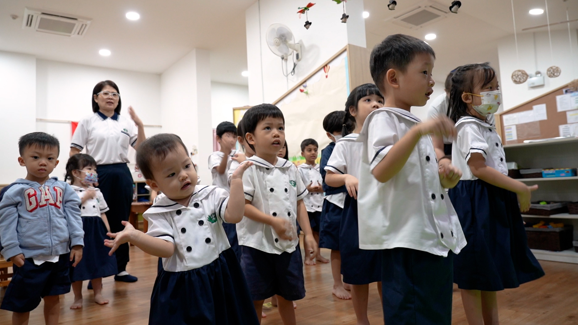 背起书包上学去 第三所大爱幼教中心开课了！